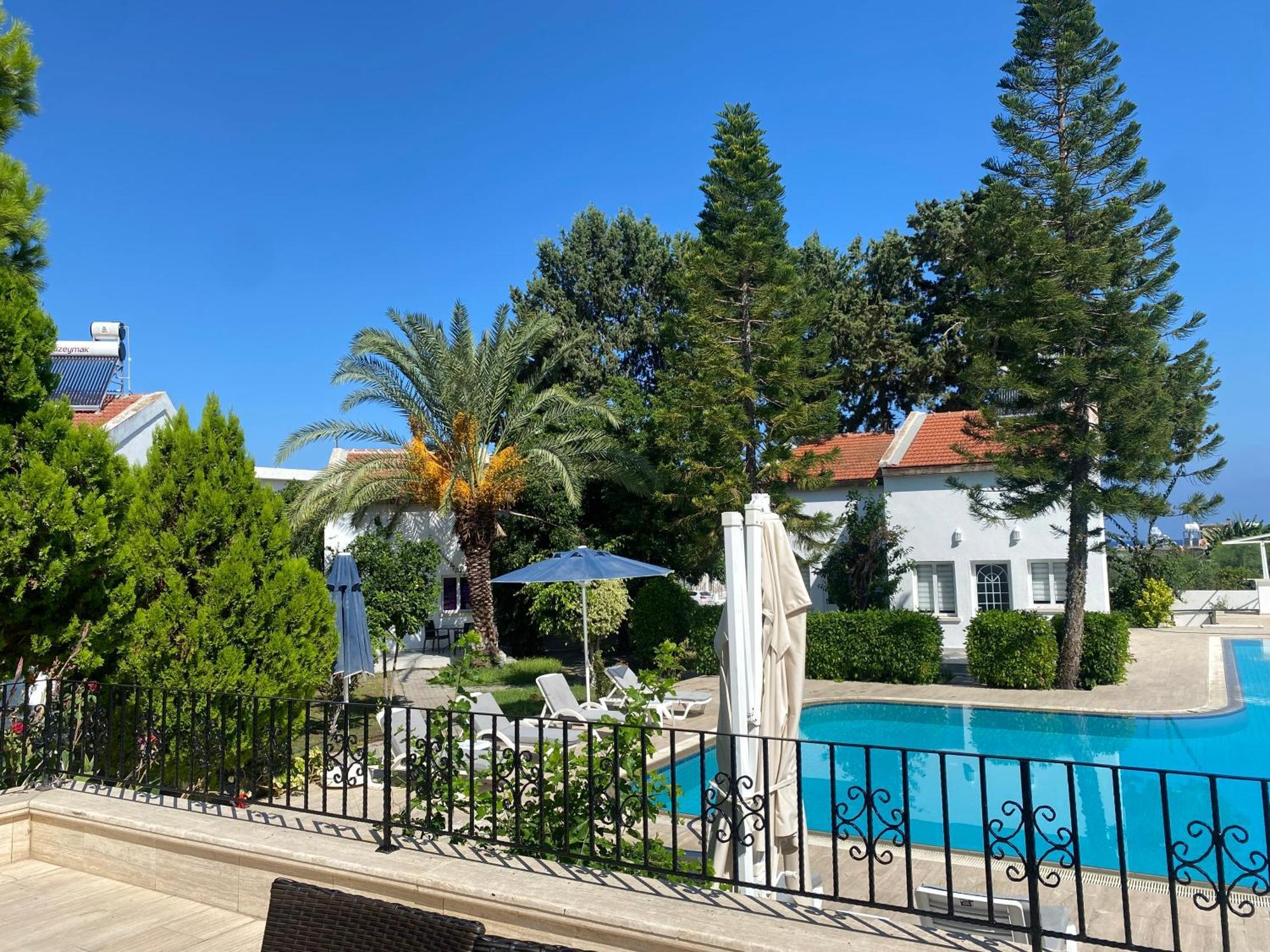The Prince Inn Hotel & Villas Agios Georgios  Екстер'єр фото