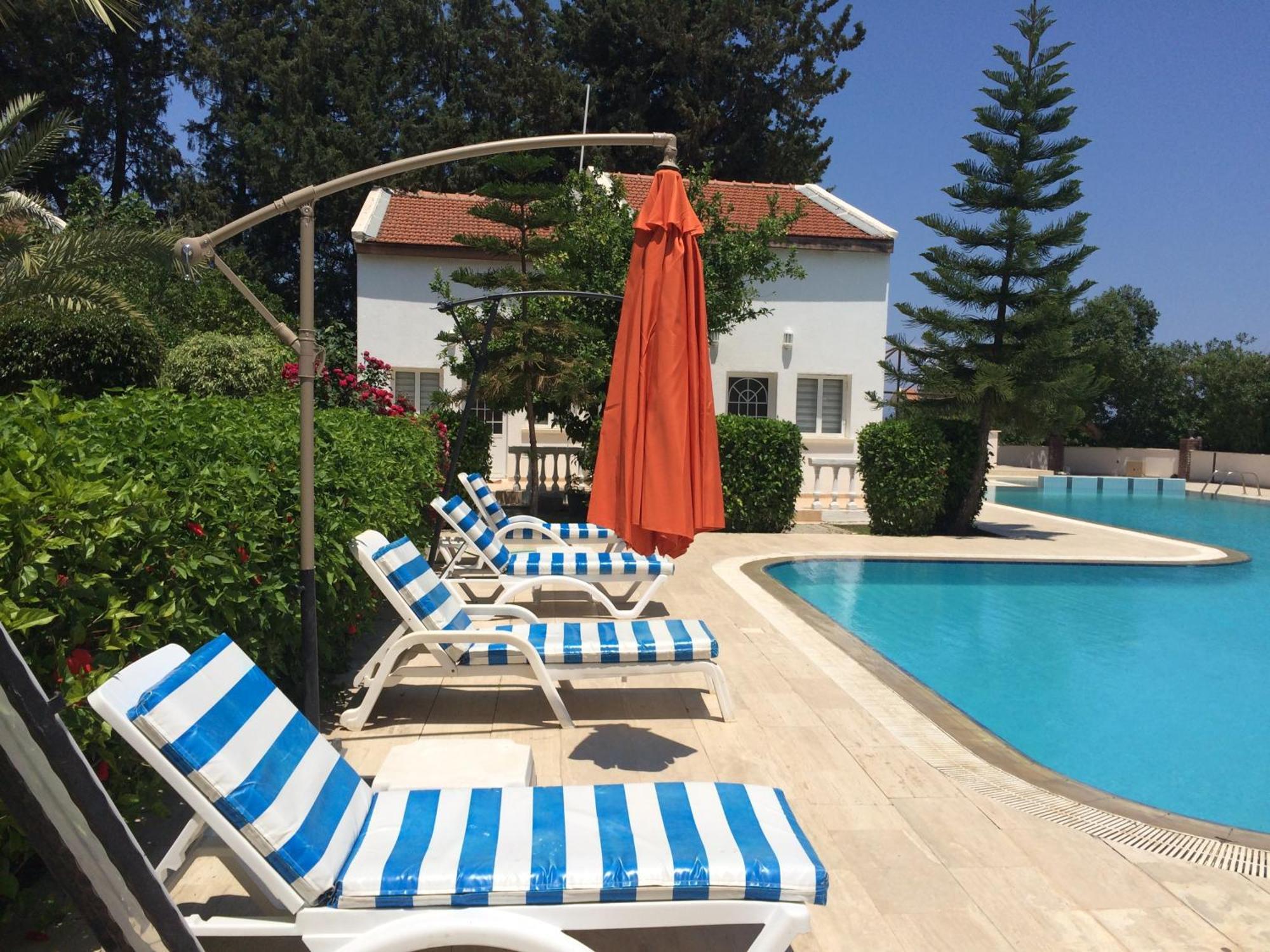 The Prince Inn Hotel & Villas Agios Georgios  Екстер'єр фото