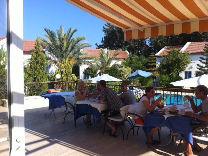 The Prince Inn Hotel & Villas Agios Georgios  Екстер'єр фото
