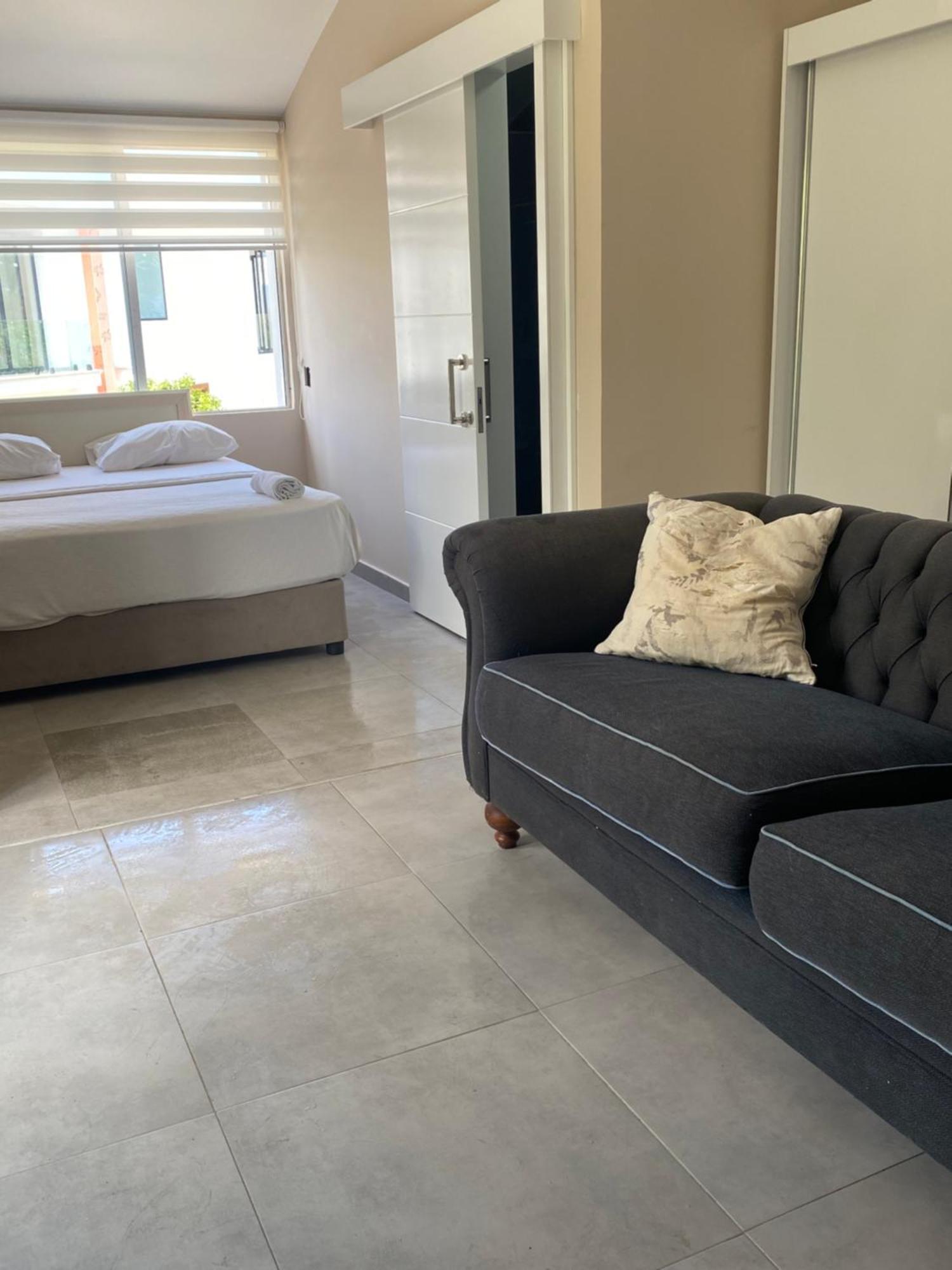 The Prince Inn Hotel & Villas Agios Georgios  Екстер'єр фото