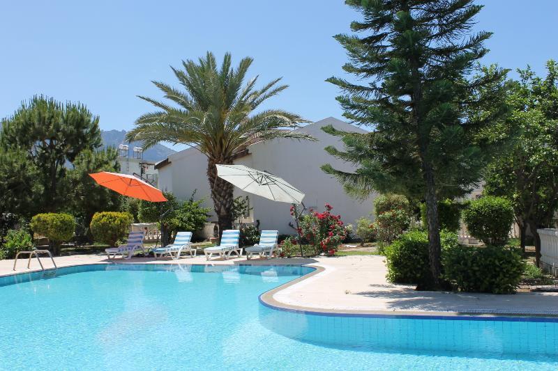 The Prince Inn Hotel & Villas Agios Georgios  Екстер'єр фото