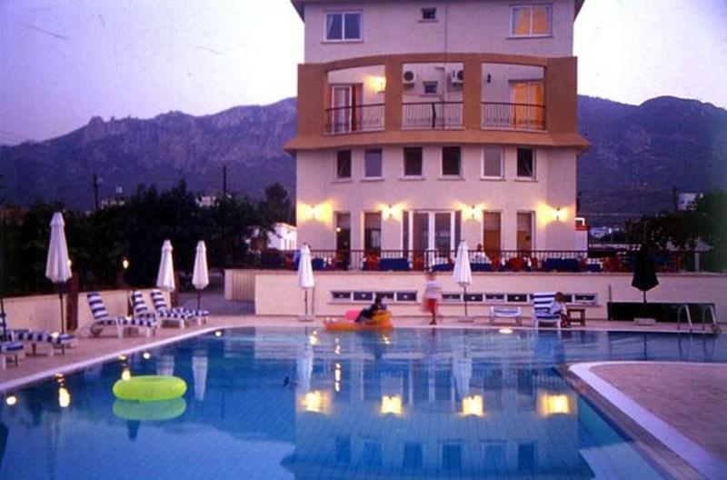 The Prince Inn Hotel & Villas Agios Georgios  Екстер'єр фото